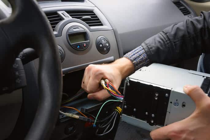 Cara setting power audio mobil yang tepat